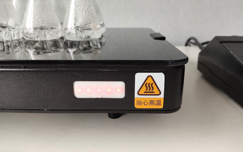 實(shí)驗(yàn)室恒溫電加熱板 實(shí)驗(yàn)室恒溫電加熱板