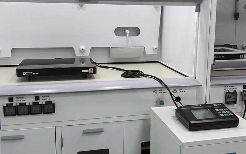 格丹納實驗加熱板的性能優(yōu)勢與多領(lǐng)域應(yīng)用 格丹納實驗加熱板的性能優(yōu)勢與多領(lǐng)域應(yīng)用